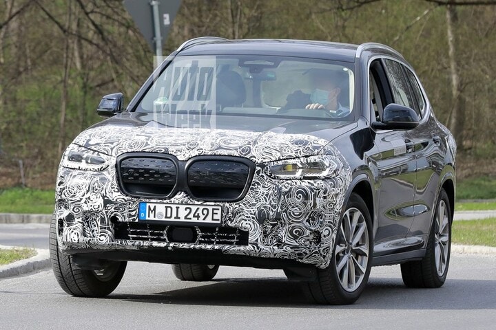 BMW iX3 spyshots