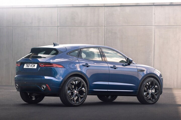 Jaguar E-Pace R-Dynamic Black