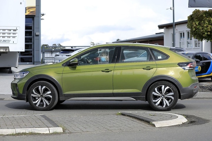 Volkswagen Taigo spyshots