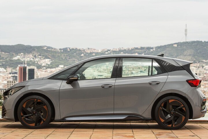 Cupra Born