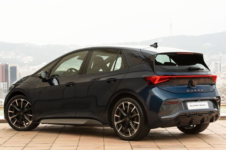 Cupra Born
