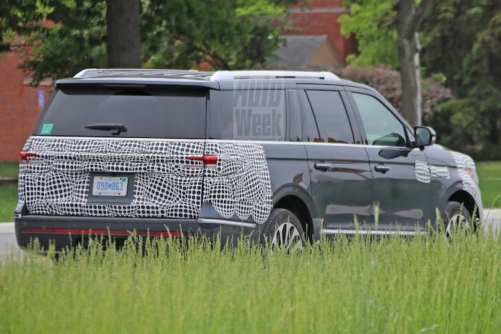 Lincoln Navigator Spyshots