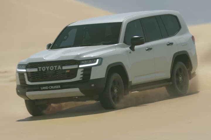 Toyota Land Cruiser 2021