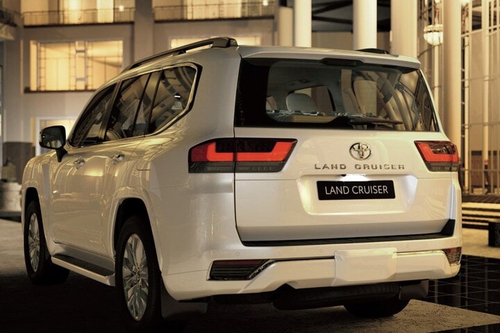 Toyota Land Cruiser 2021