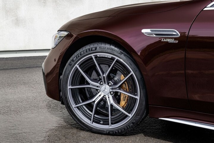 Mercedes-AMG GT 4-Door