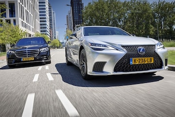 Mercedes-Benz S-klasse vs. Lexus LS