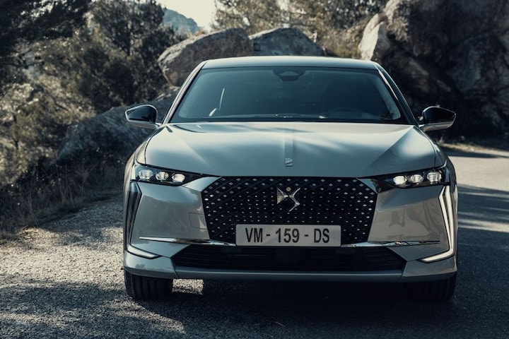 DS 4