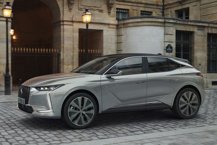 DS 4