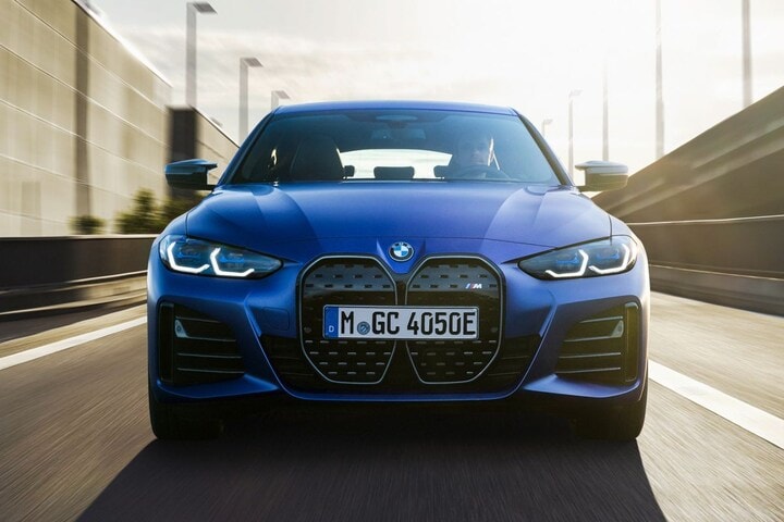 BMW i4