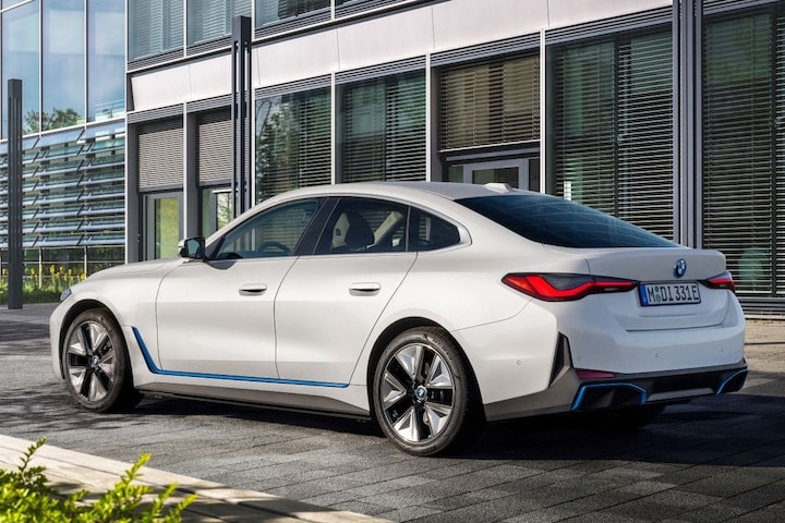 BMW i4
