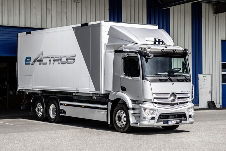 Mercedes-Benz Trucks eActros