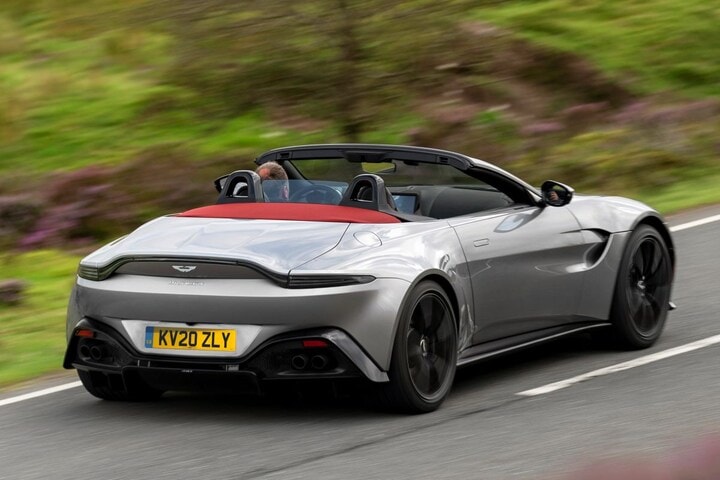 Aston Martin Vantage Roadster