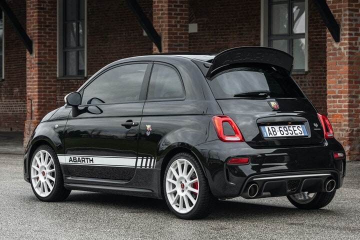 Abarth 695