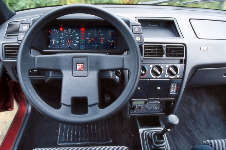 Citroën BX facelift Friday