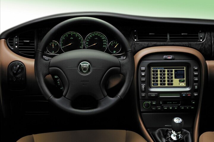 Jaguar X-Type