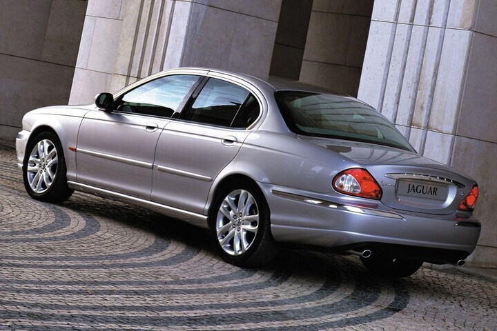 Jaguar X-Type