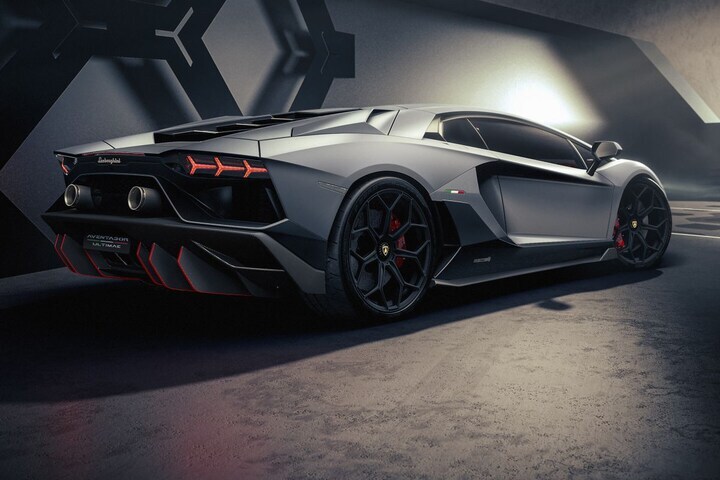 Lamborghini Aventador LP780-4 Ultimae