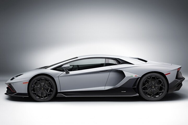 Lamborghini Aventador LP780-4 Ultimae
