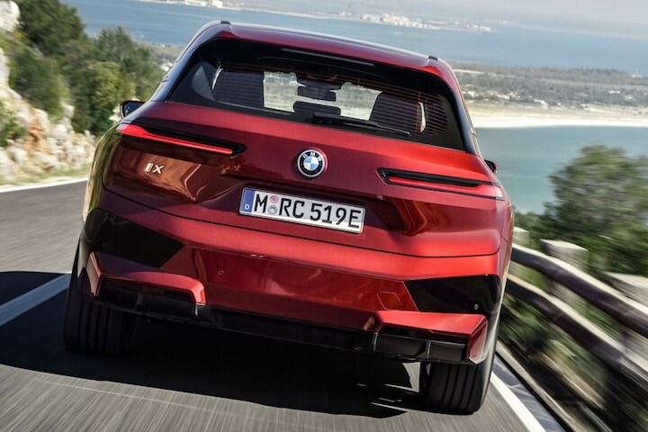BMW iX