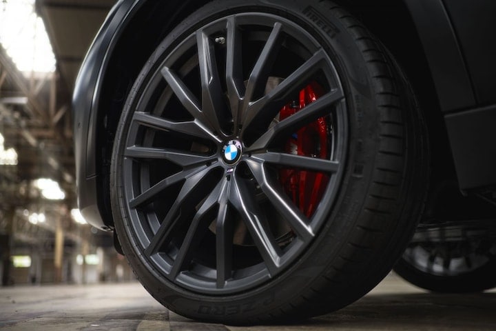 BMW X5 en X6 Black Vermilion en X7 Frozen Black