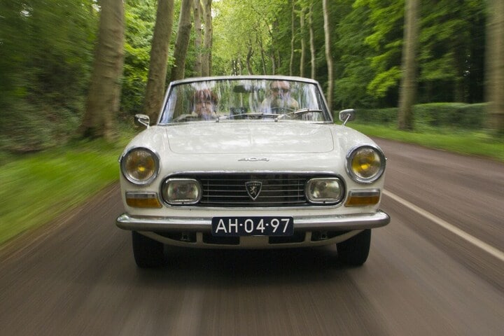 Rit naar Côte d'Azur Peugeot 404 cabrio