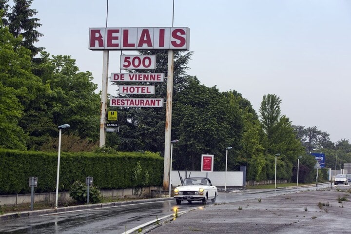 Rit naar Côte d'Azur Peugeot 404 cabrio