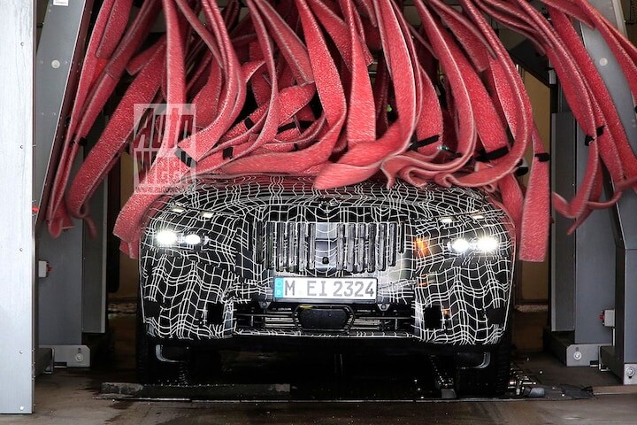 Spyshots BMW X7