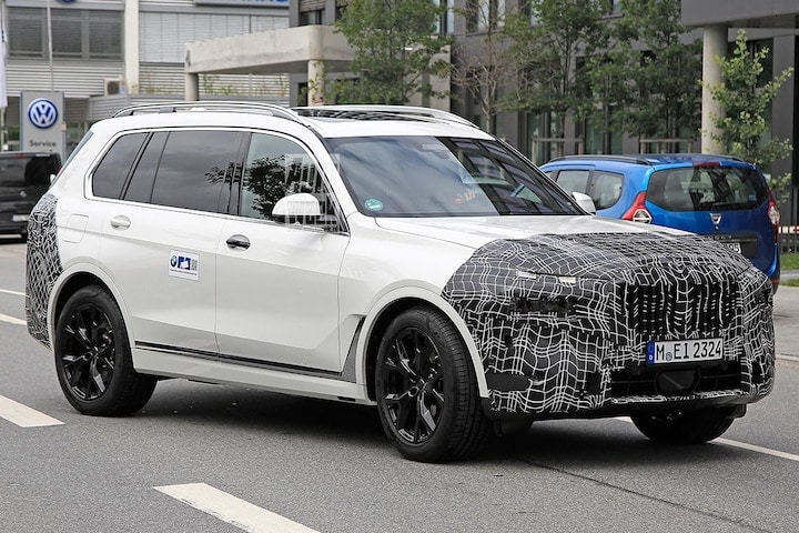 Spyshots BMW X7