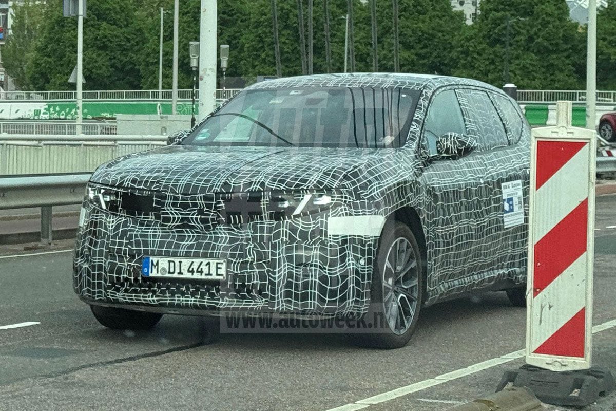 BMW iX3 spyshots Willem Bryan