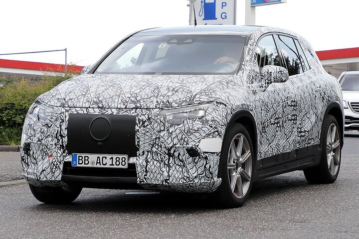 Spyshots Mercedes-Benz EQS SUV