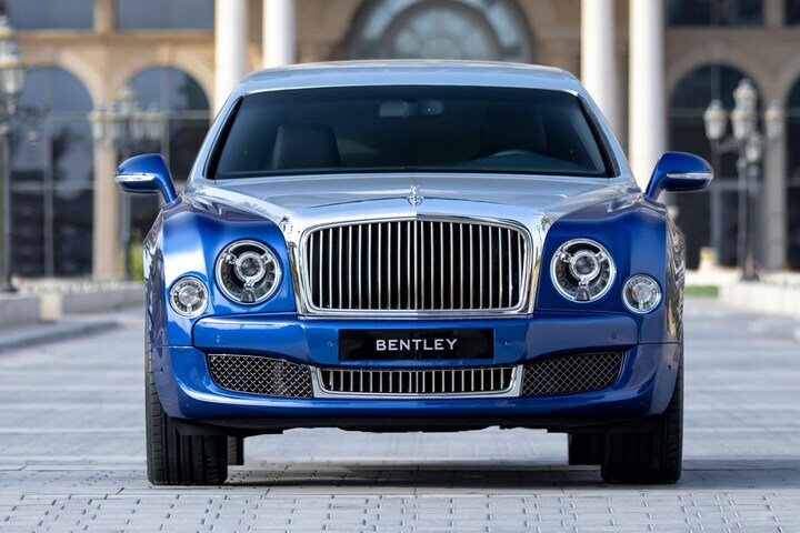 Bentley Mulsanne Grand Limousine by Mulliner