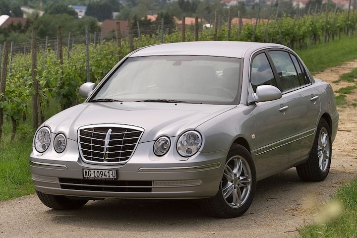 Kia Opirus