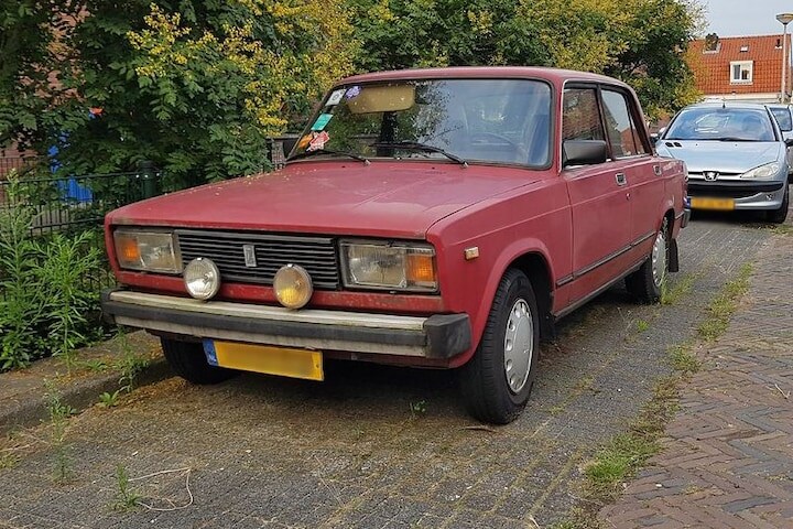 Lada 2105