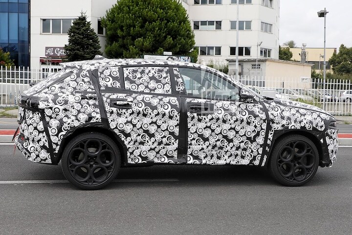 Spyshots Alfa Romeo Tonale