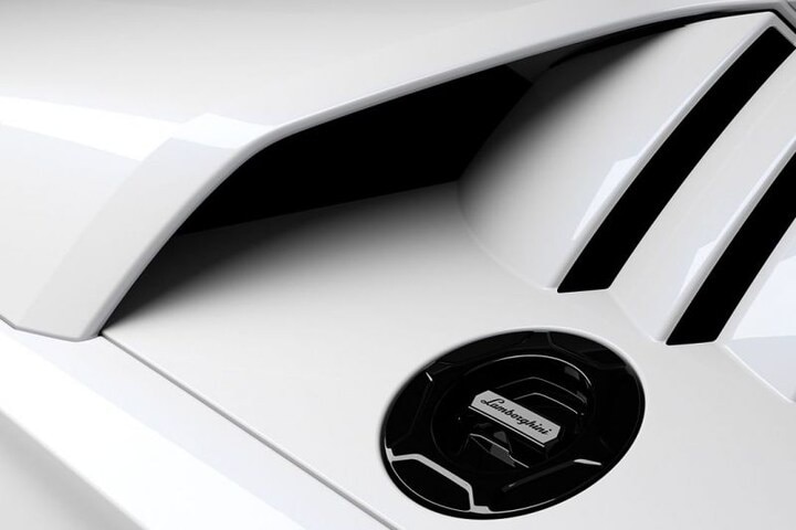 Lamborghini Countach teaser