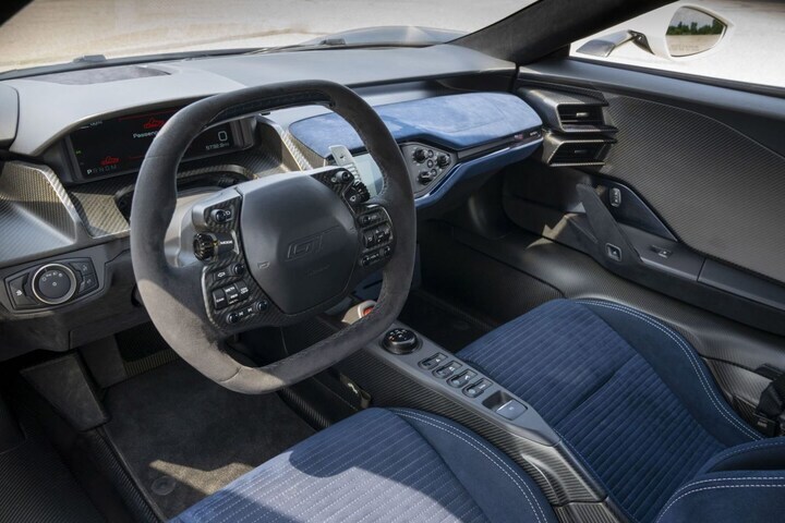Ford GT Heritage Edition