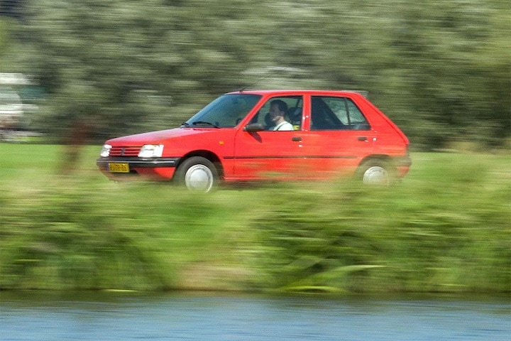 Peugeot 205