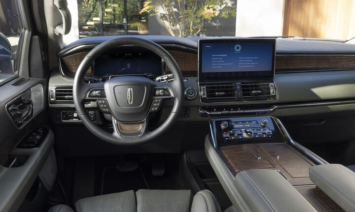Lincoln Navigator Facelift