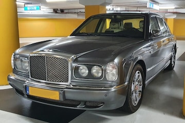 In het Wild Bentley Arnage