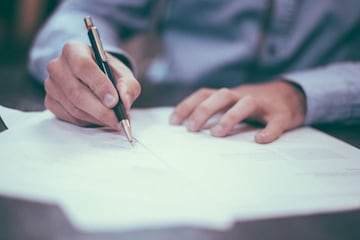 Contract tekenen front