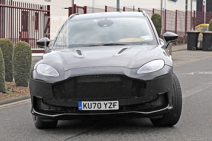 Spyshots Aston Martin DBX