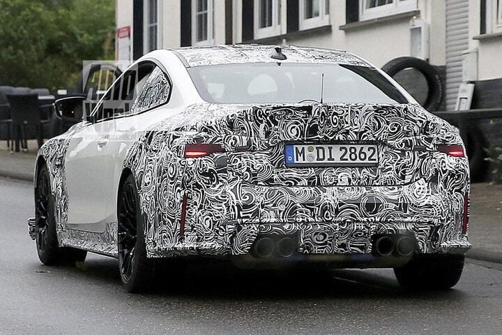 Spyshots BMW M4 CSL
