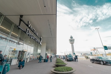 Schiphol Departures Amsterdam Airport Foto: Ben Koorengevel