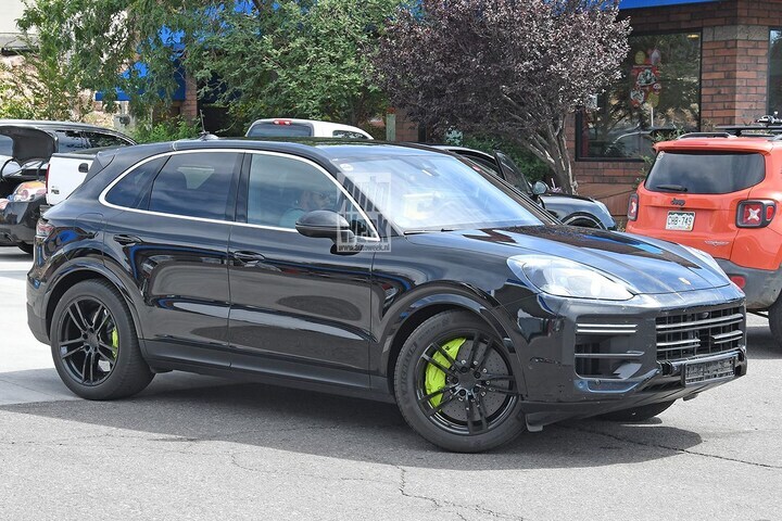 Spyshots Porsche Cayenne