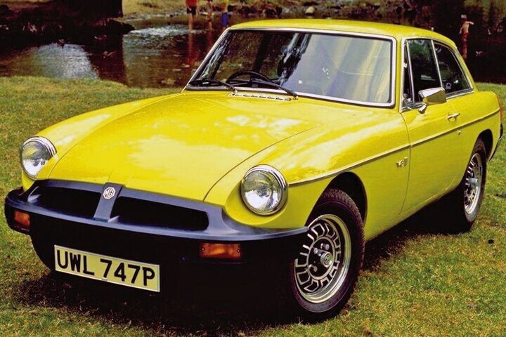 MG B