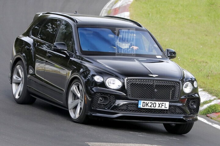 Bentley Bentayga Spyshots