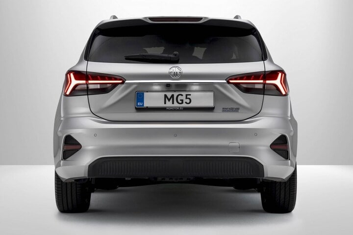 MG5 Electric