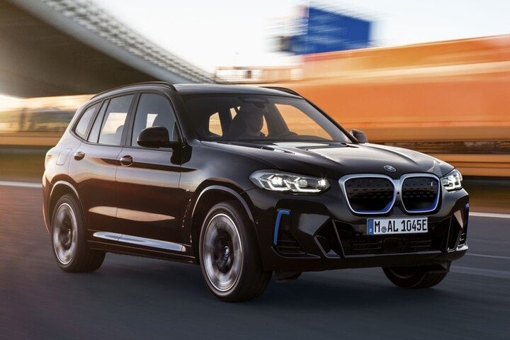 BMW iX3