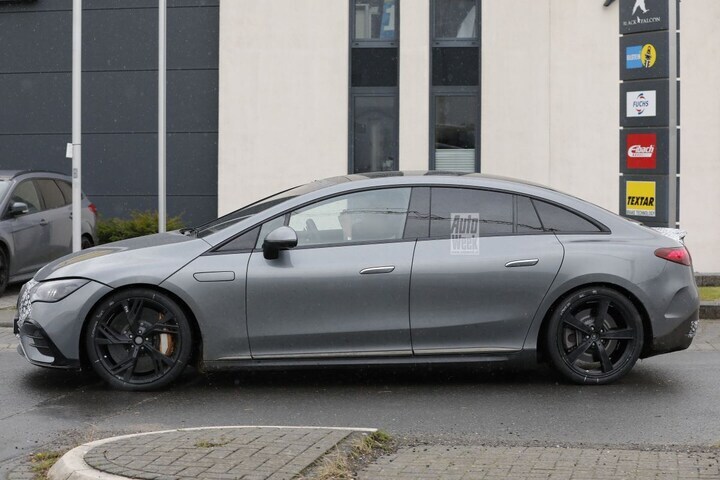 Mercedes-AMG EQE