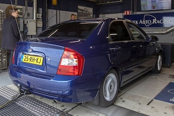 Kia Cerato rollenbank